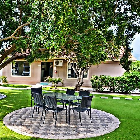 Cosy Palms Bed & Breakfast Gaborone Luaran gambar
