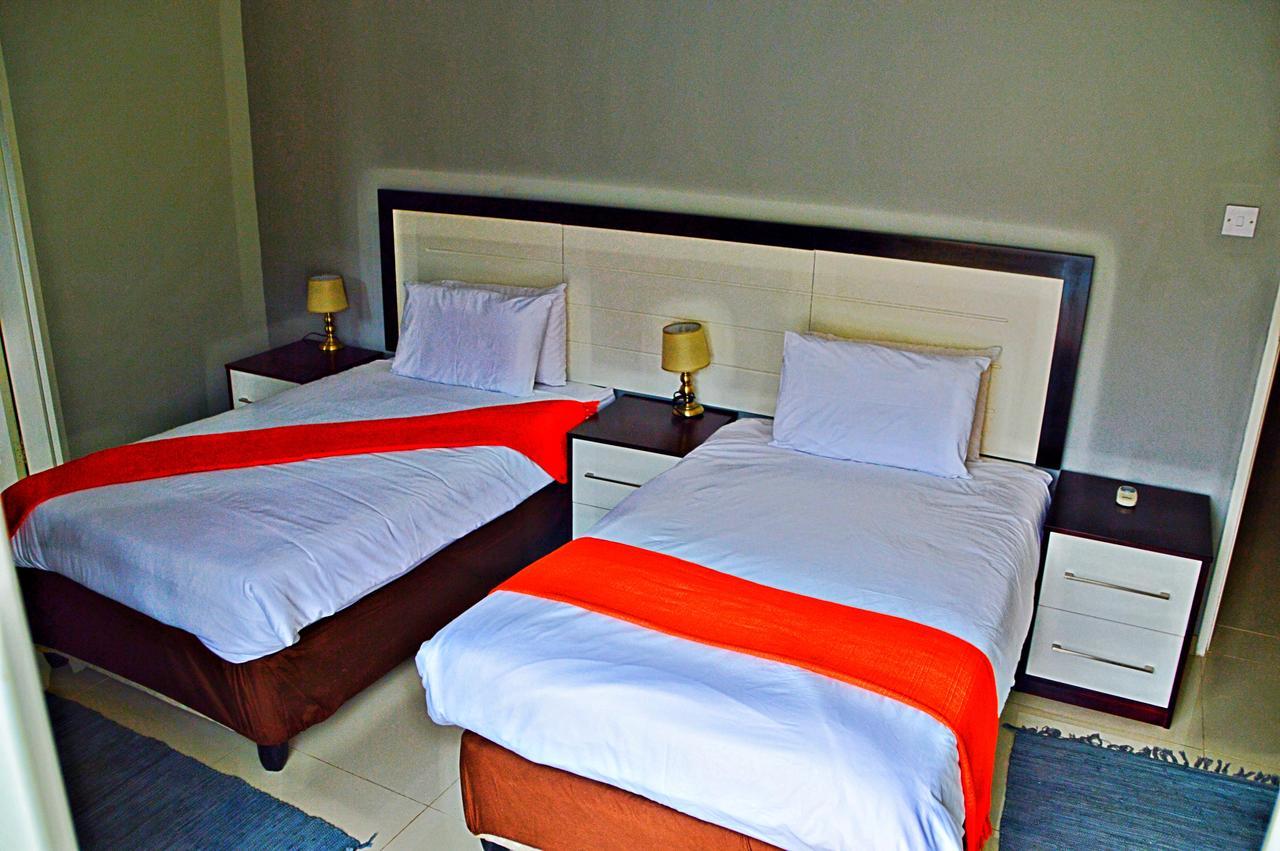 Cosy Palms Bed & Breakfast Gaborone Luaran gambar