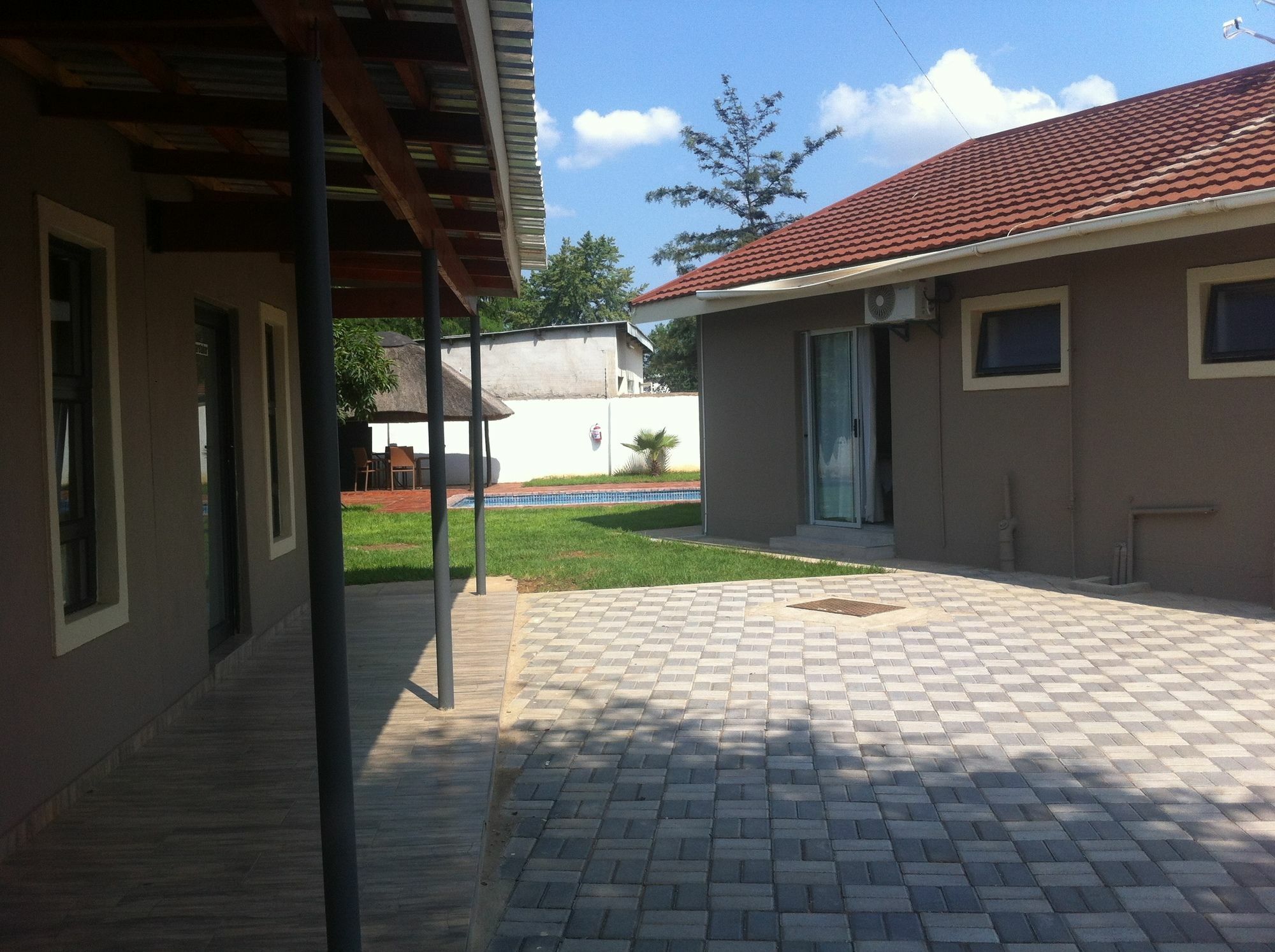 Cosy Palms Bed & Breakfast Gaborone Luaran gambar