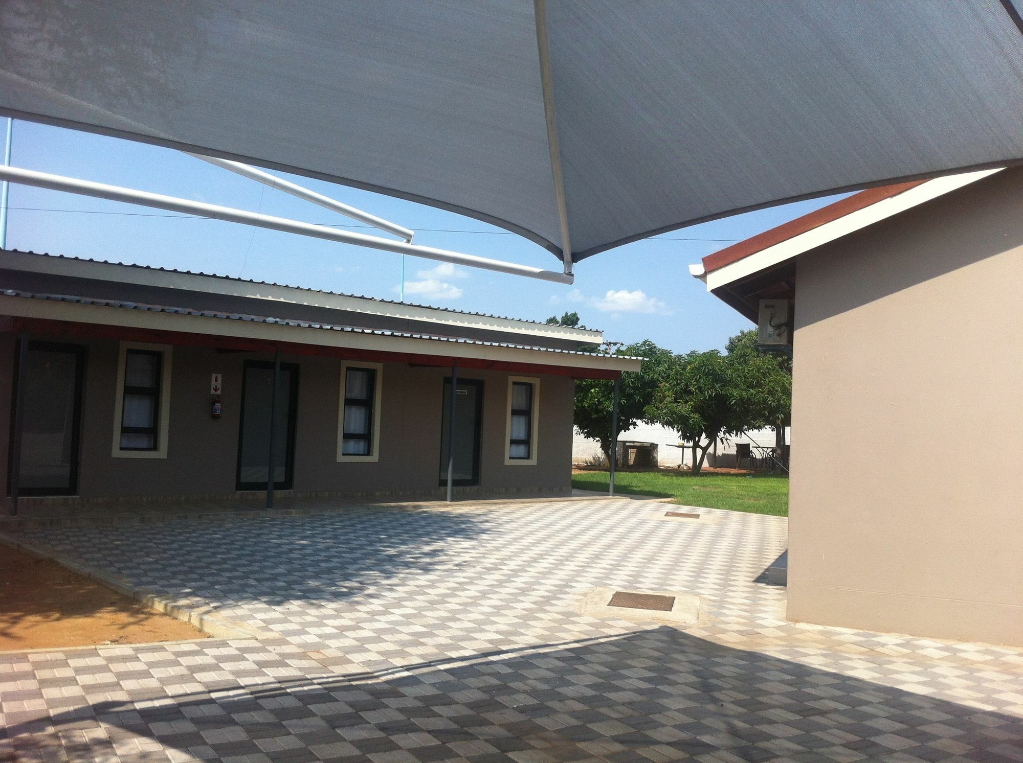 Cosy Palms Bed & Breakfast Gaborone Luaran gambar