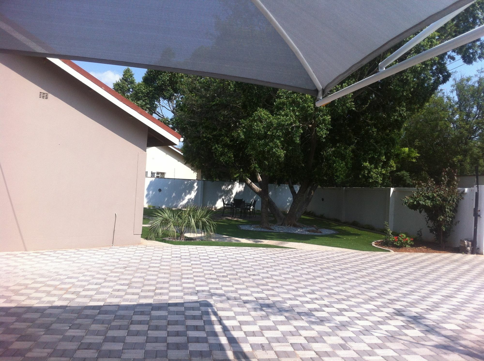 Cosy Palms Bed & Breakfast Gaborone Luaran gambar