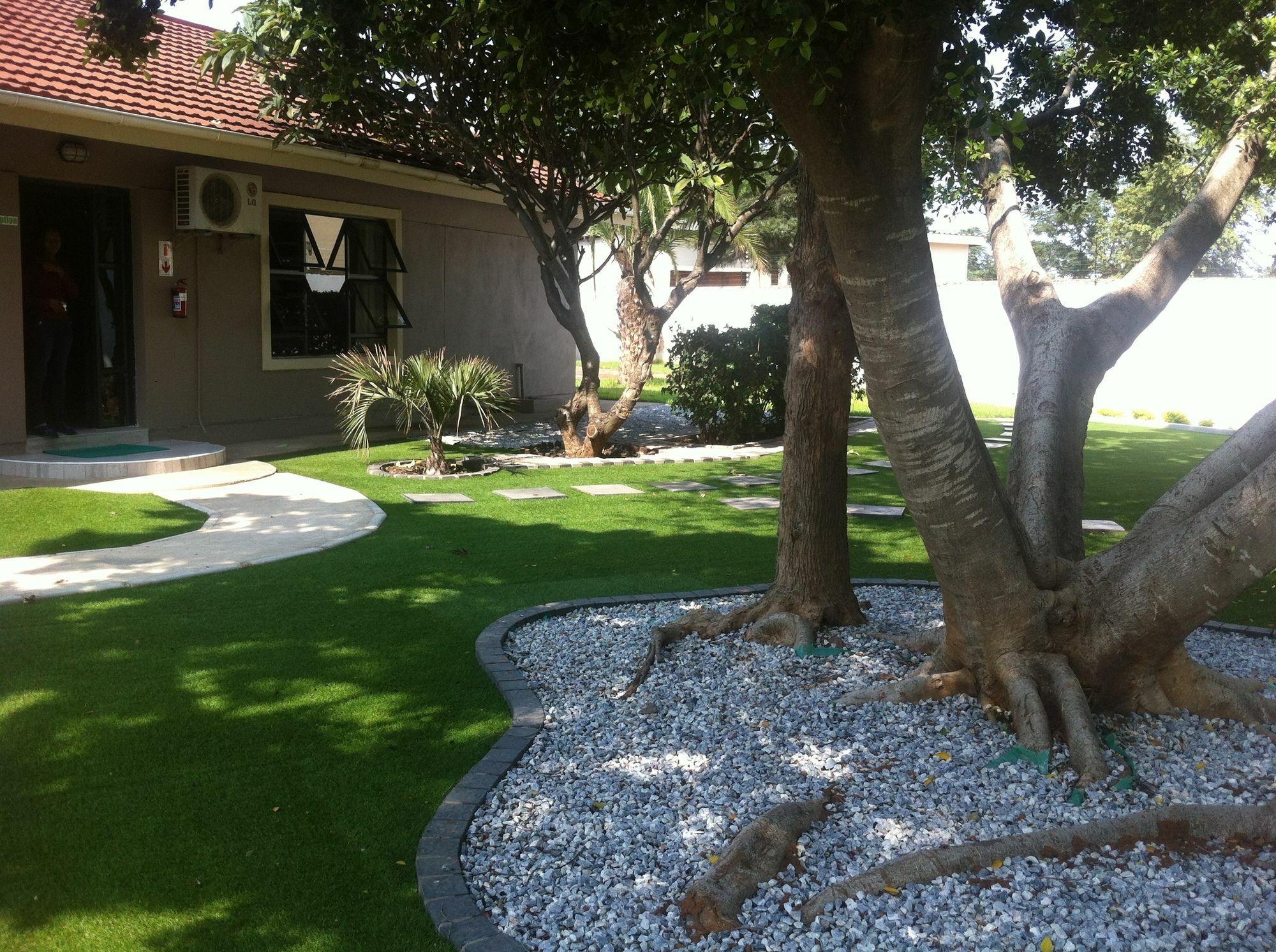 Cosy Palms Bed & Breakfast Gaborone Luaran gambar